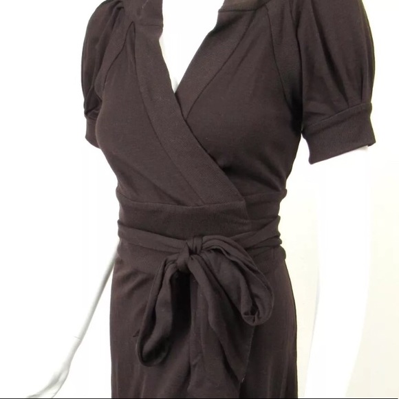 DVF (Lauren) wool short sleeved wrap dress - Picture 4 of 6